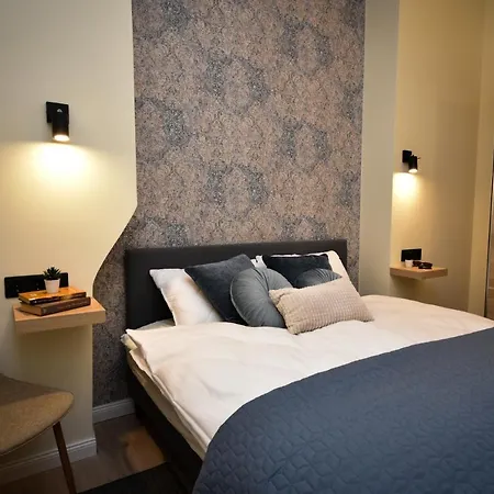 Appartement D.five Zoltan Street *